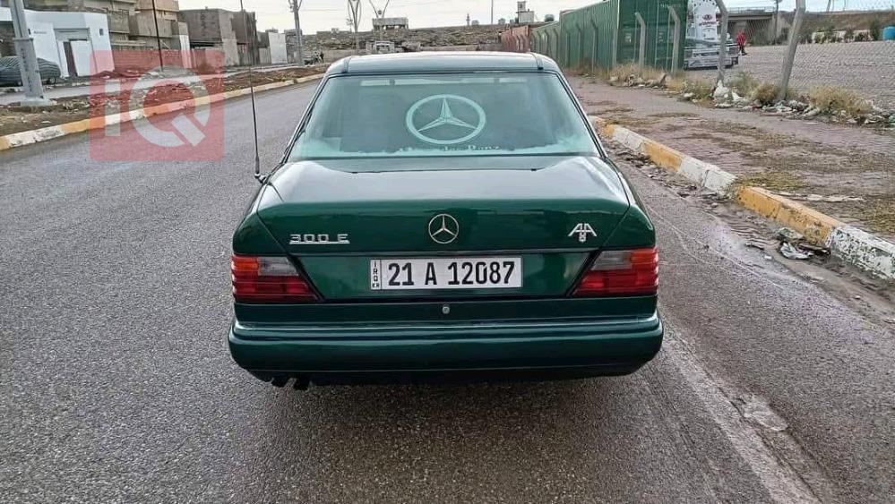 مرسيدس بنز E-Class